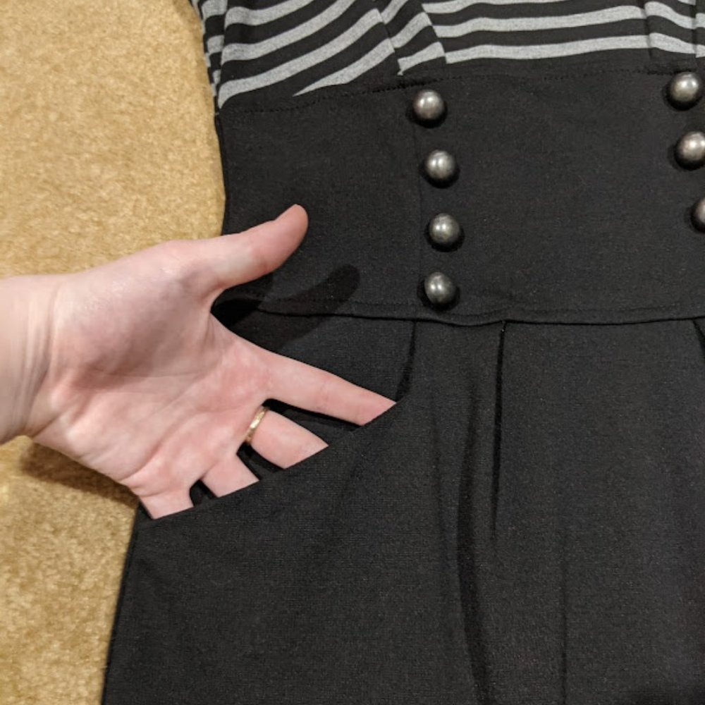Speechless Wide Cowl Neck Dress Gray & Black Striped w Buttons - Picture 3 of 6